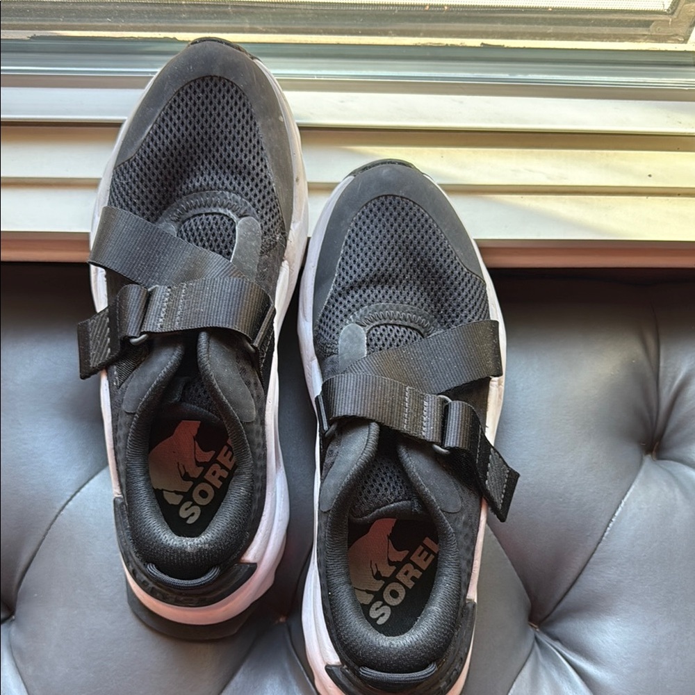 Sorel Black and Gray Women's Sneakers